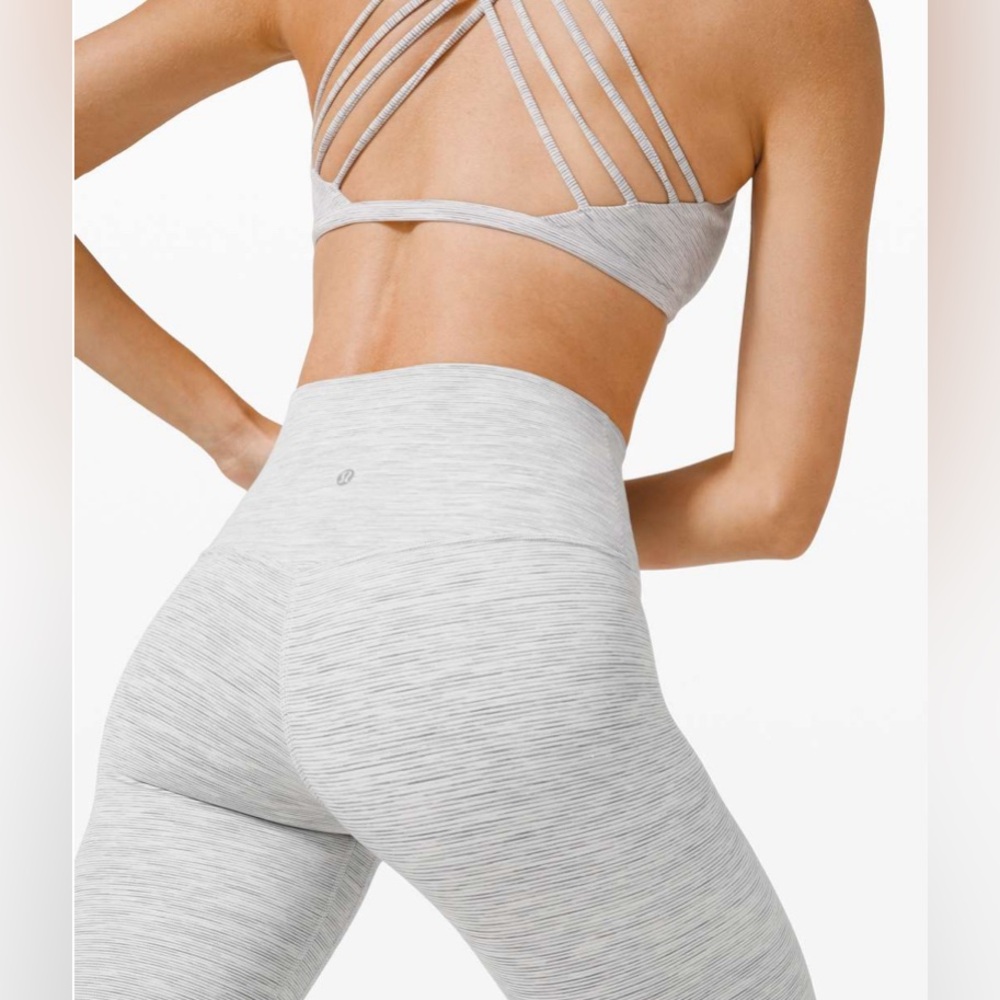New Lululemon Align Crop *21" !!! - Picture 3 of 8